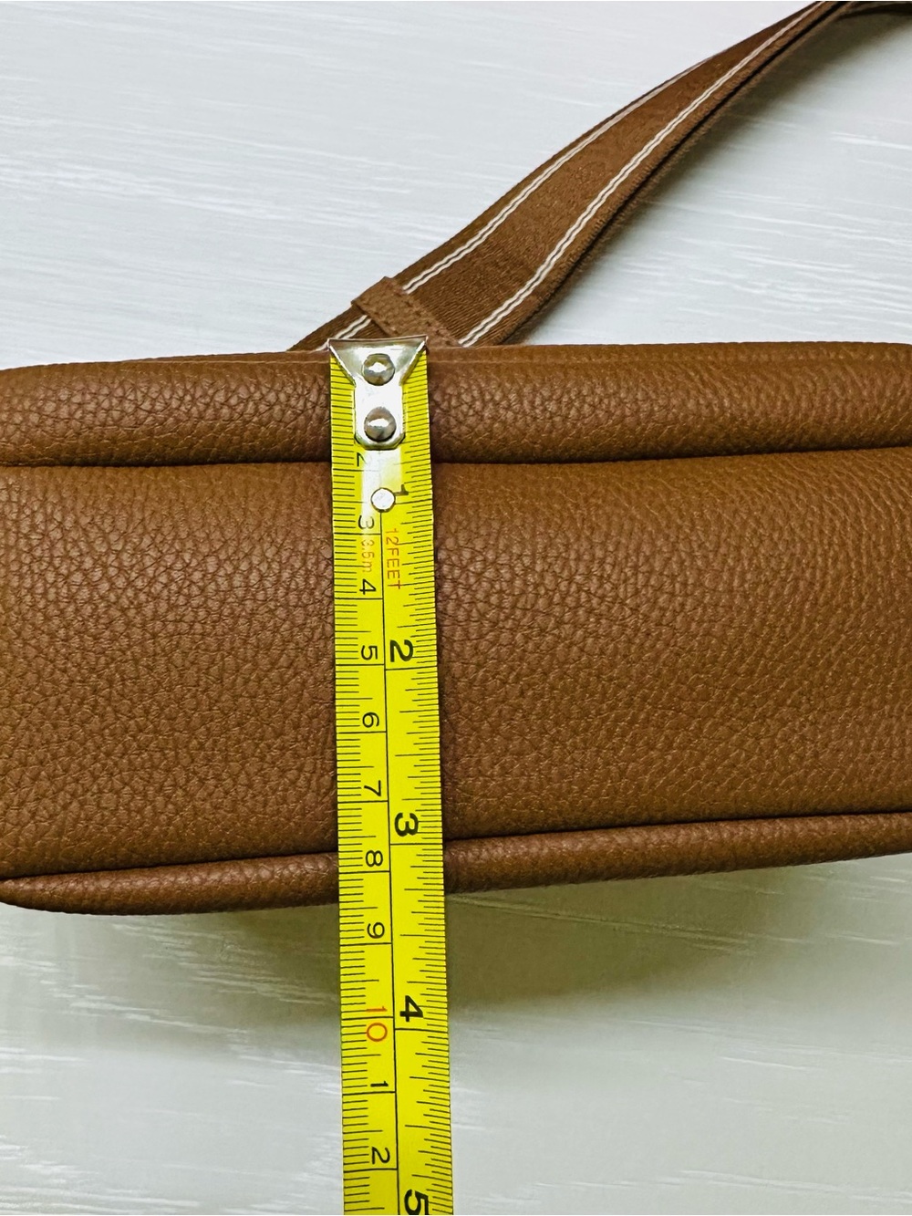 Classic Crossbody Camera Bag - color Brown - Picture 7 of 7